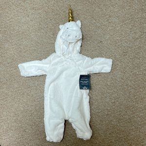 BRAND NEW WITH TAG Pottery Barn Halloween Unicorn Costume for baby 0-6m